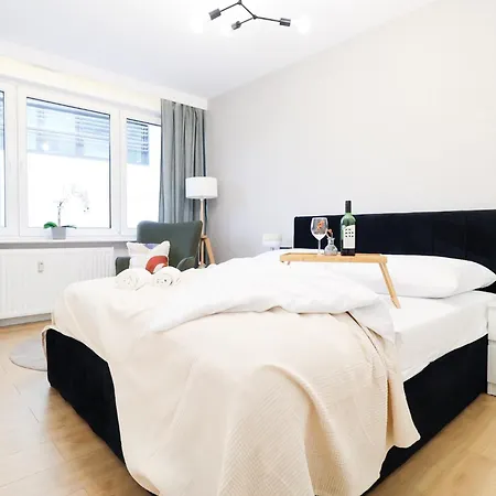 Prime Center Point Apartment Poznan Exterior photo